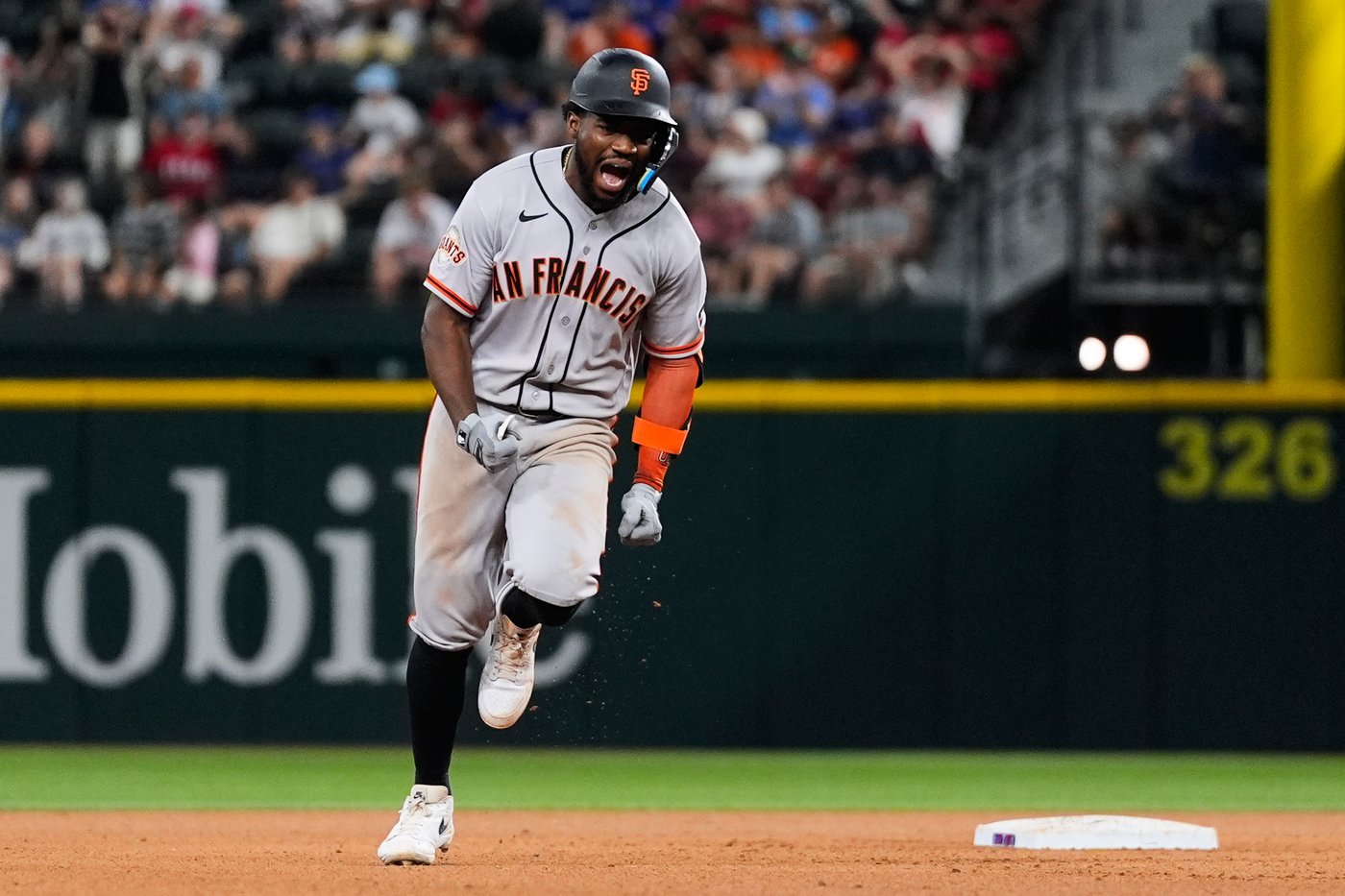 Ezequiel Duran has 4 RBIs as Rangers beat Giants 5-4 to end season-worst 6-game losing streak | iNFOnews.ca