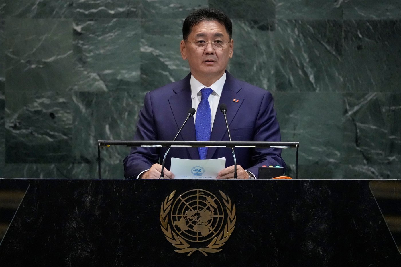 At UN, the president of Mongolia takes a moment to cheer the world's horses | iNFOnews.ca