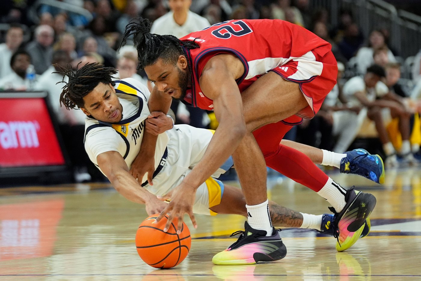 No. 17 St. John's beats Marquette 76-70 to win 12th straight and take over Big East lead | iNFOnews.ca No. 17 St. John's beats Marquette 76-70 to win 12th straight and take over Big East lead | iNFOnews.ca