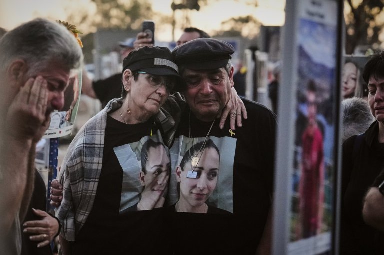 Israelis honor victims 2 years after Hamas attack as talks resume, in photos | iNFOnews.ca