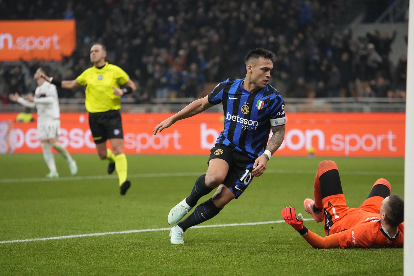 Inter fails to take advantage of title rivals dropping points as it draws with Bologna | iNFOnews.ca