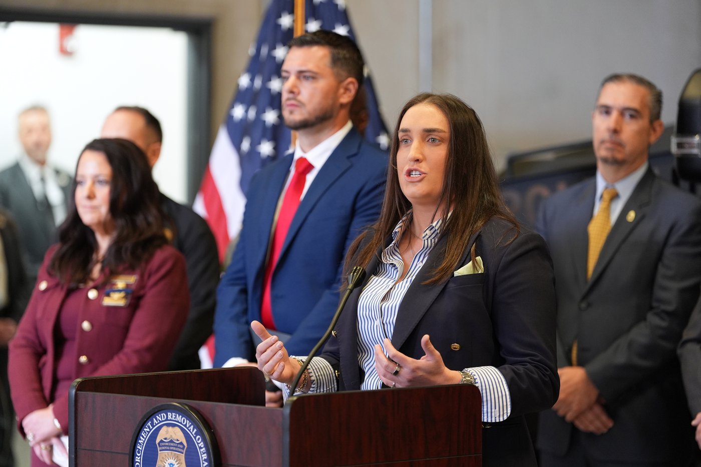 Top ICE official resigns to seek battleground congressional seat in Ohio | iNFOnews.ca