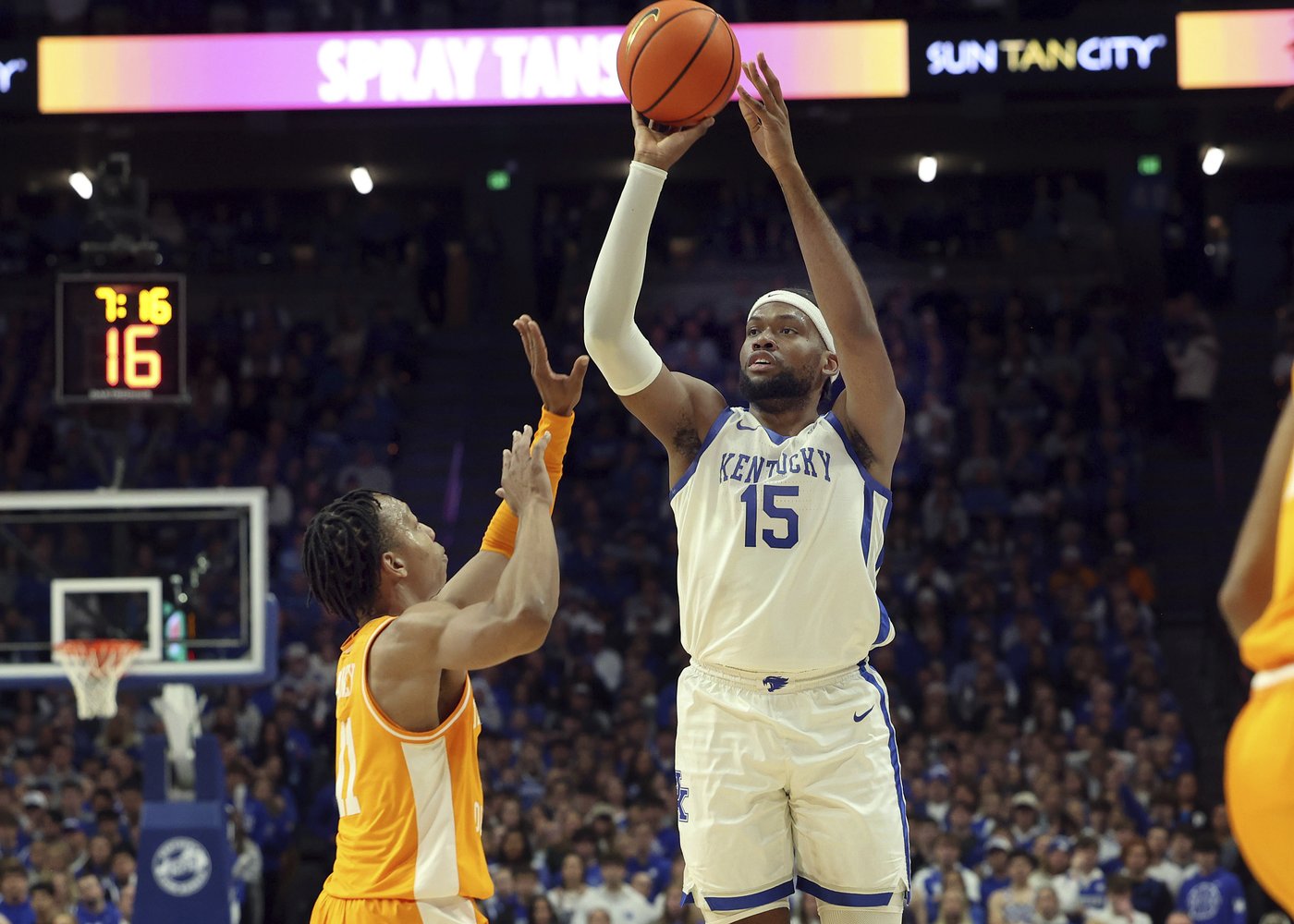 Almonor and Oweh score 13 points each as No. 15 Kentucky beats No. 5 Tennessee 75-64 | iNFOnews.ca Almonor and Oweh score 13 points each as No. 15 Kentucky beats No. 5 Tennessee 75-64 | iNFOnews.ca