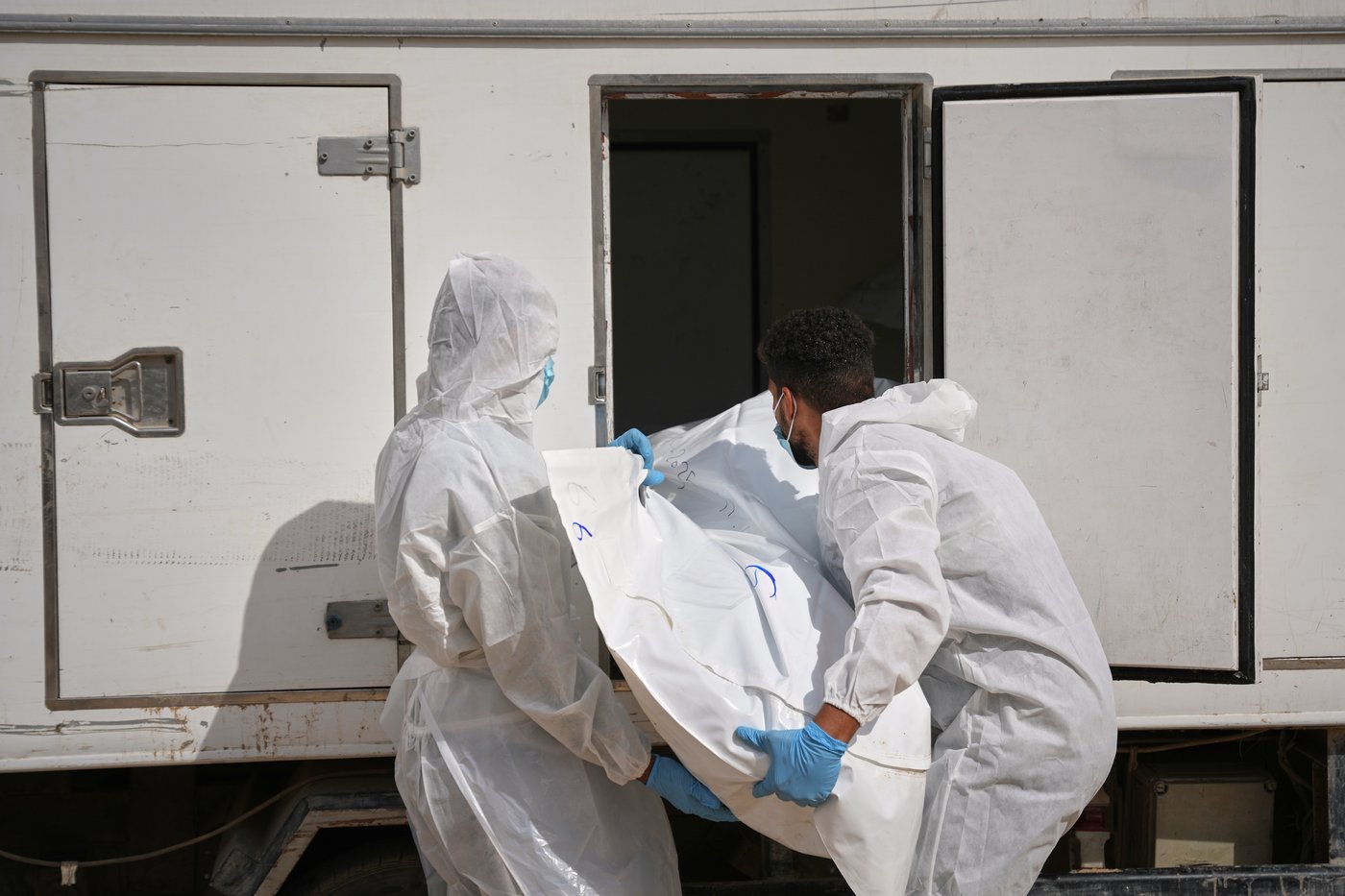 Bodies of 15 Palestinians returned by Israel, health officials in Gaza say | iNFOnews.ca