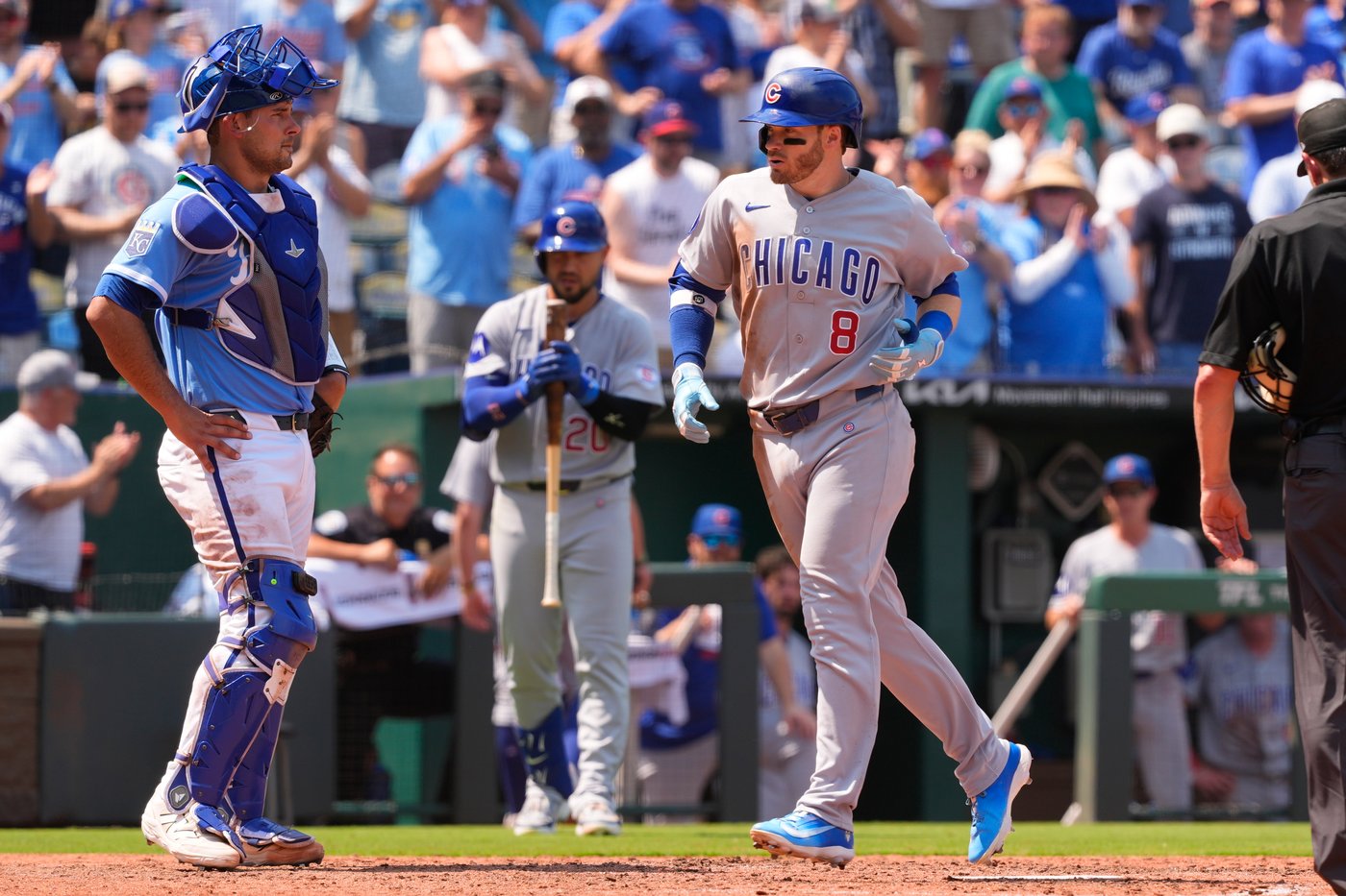 Happ and Amaya homer to help Boyd improve to 8-1 as the Cubs beat the Royals 10-2 | iNFOnews.ca
