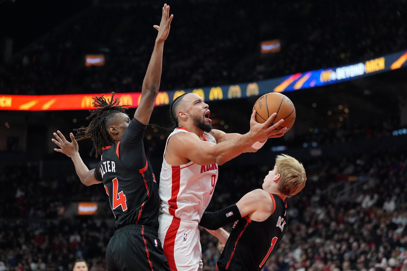 Brooks lifts visiting Rockets to 114-110 win over struggling Raptors | iNFOnews.ca Brooks lifts visiting Rockets to 114-110 win over struggling Raptors | iNFOnews.ca