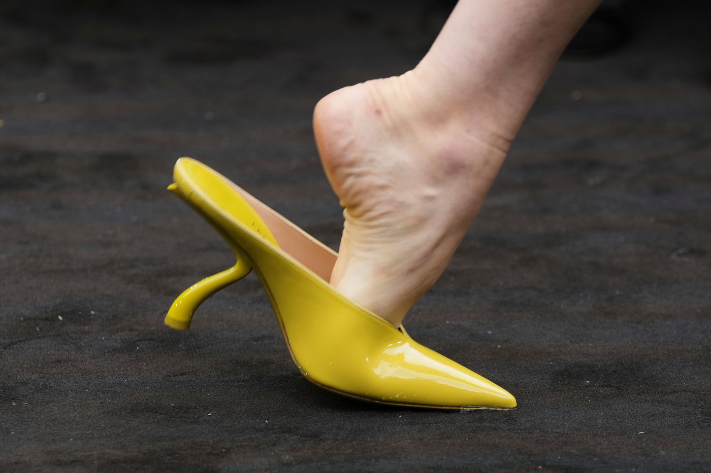Ferragamo's chartreuse bags and shoes pop against 1920s- inspired co-ed collection | iNFOnews.ca