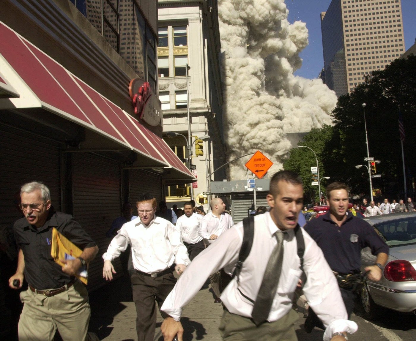 25 Years Later: Defining photos of 9/11 still endure | iNFOnews.ca