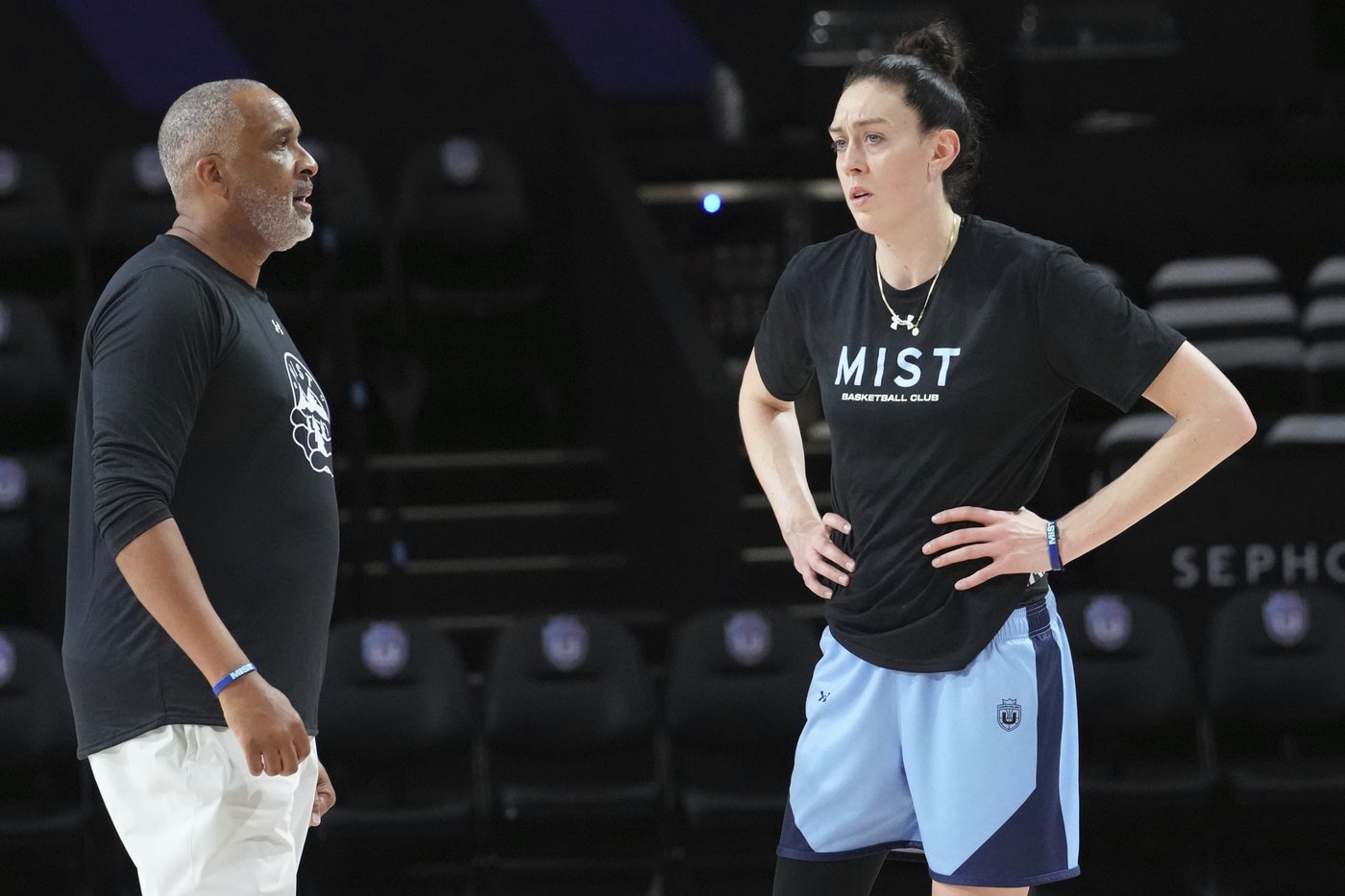 Unrivaled 3-on-3 women's basketball league rules, where games will be played and how to watch | iNFOnews.ca Unrivaled 3-on-3 women's basketball league rules, where games will be played and how to watch | iNFOnews.ca