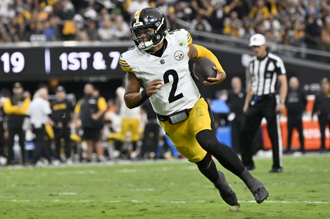 Steelers QB Russell Wilson 'in consideration' to start against the Jets in return from calf injury | iNFOnews.ca