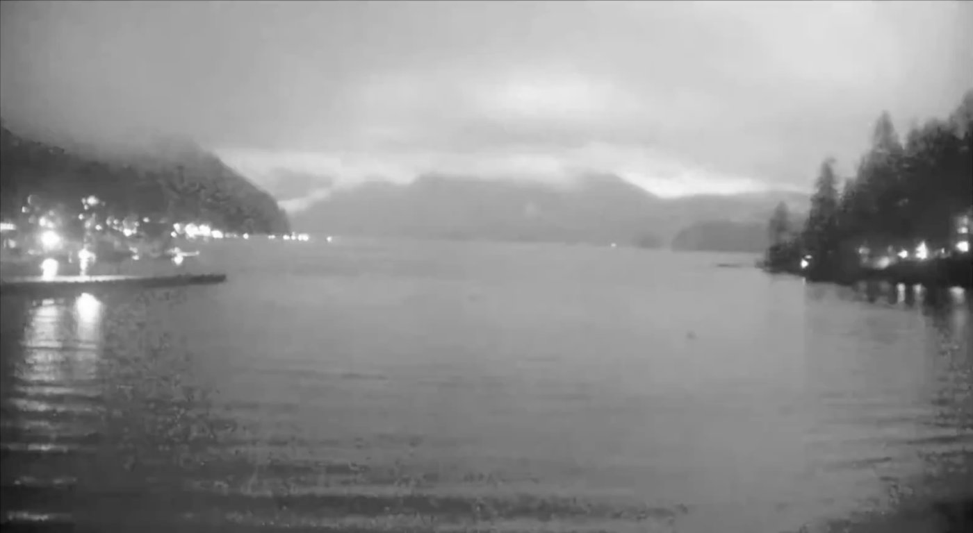 Fireball and sonic boom over Vancouver was likely meteor | iNFOnews.ca Fireball and sonic boom over Vancouver was likely meteor | iNFOnews.ca