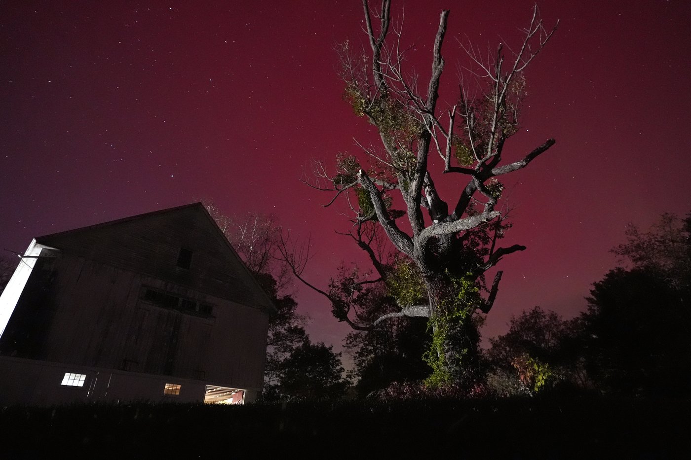 Missed out on the northern lights? Scientists expect more solar storms to produce auroras | iNFOnews.ca
