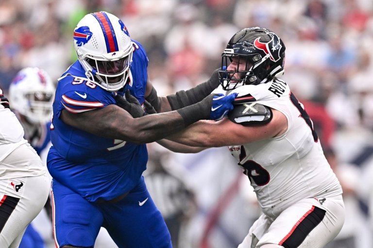Bills defensive lineman T.J. Sanders out indefinitely after having appendectomy | iNFOnews.ca