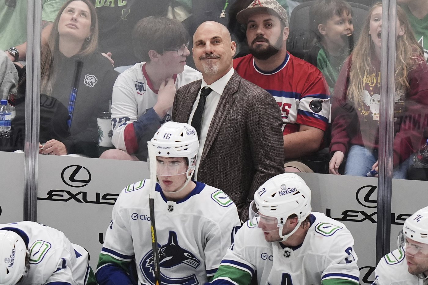 Canucks make NHL history with 3 goals in last minute of regulation, beat Stars 6-5 in OT | iNFOnews.ca Canucks make NHL history with 3 goals in last minute of regulation, beat Stars 6-5 in OT | iNFOnews.ca