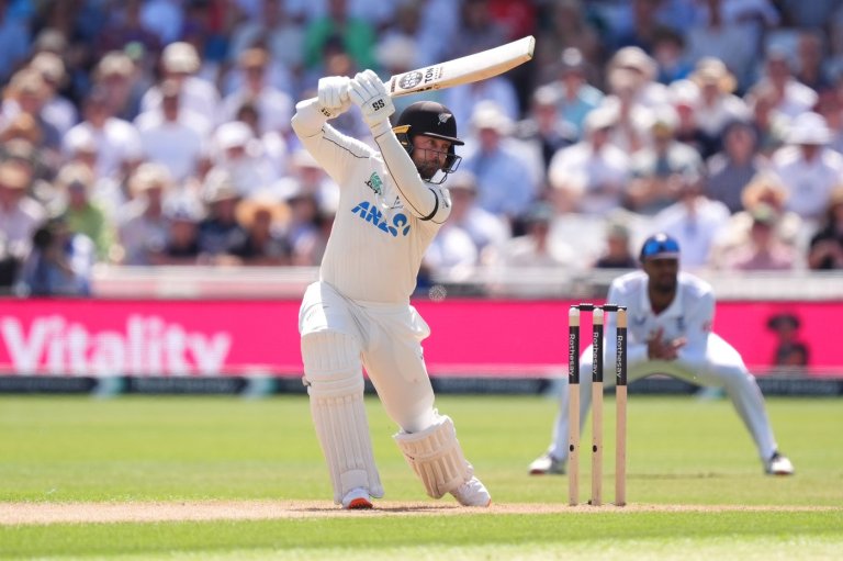 New Zealand feasts on Stokes' return and reaches lunch at 108-0 in deciding test | iNFOnews.ca