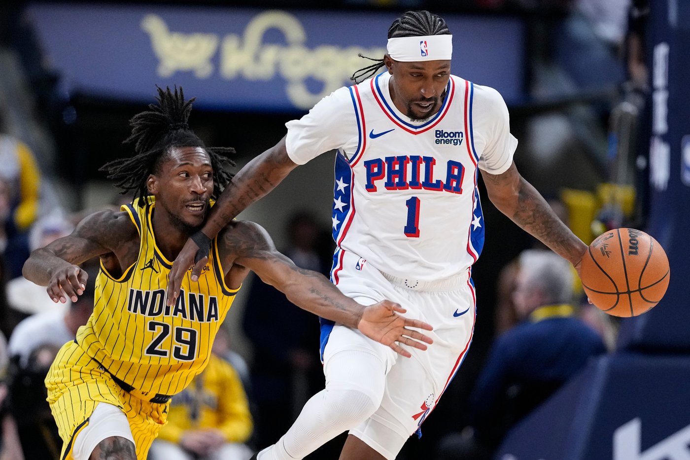 Tyrese Maxey hits 2 late 3s as 76ers beat Pacers 114-109 | iNFOnews.ca