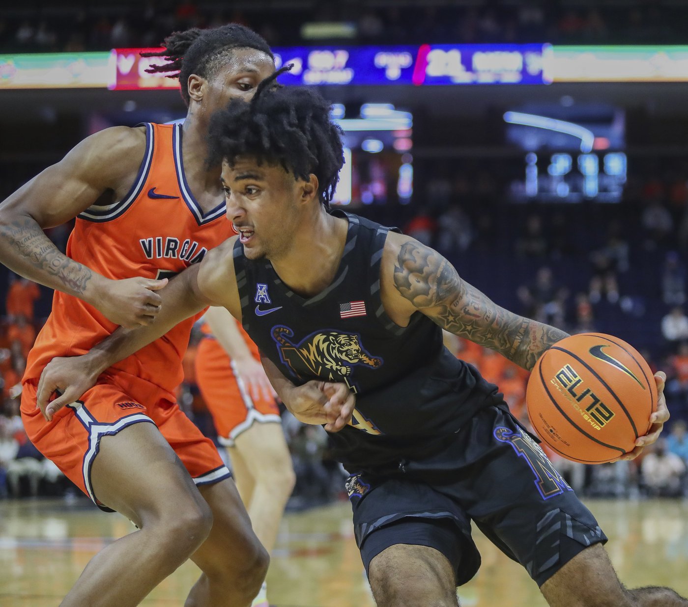 PJ Haggerty has big 2nd half in No. 21 Memphis' 64-62 victory at Virginia | iNFOnews.ca PJ Haggerty has big 2nd half in No. 21 Memphis' 64-62 victory at Virginia | iNFOnews.ca