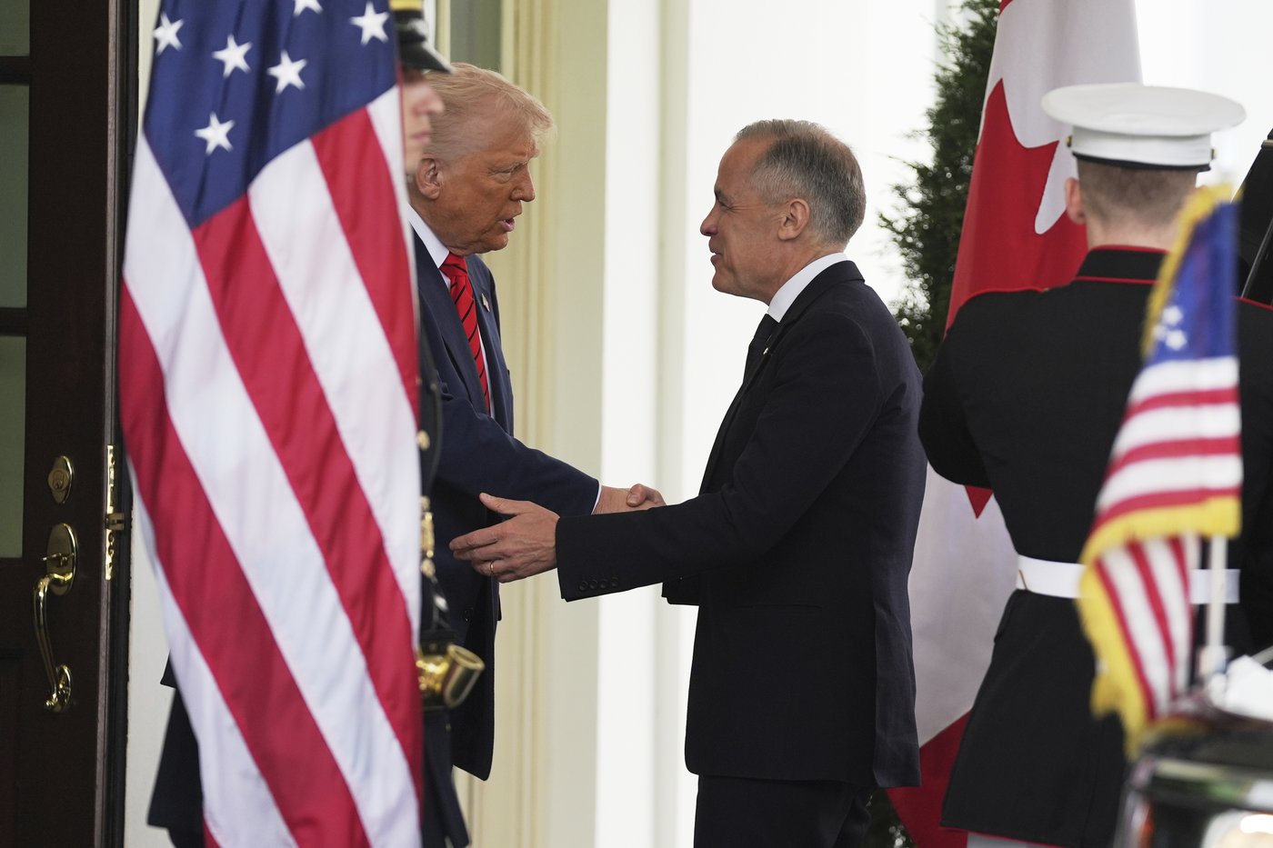 PHOTO COLLECTION: US Trump Canada | iNFOnews.ca