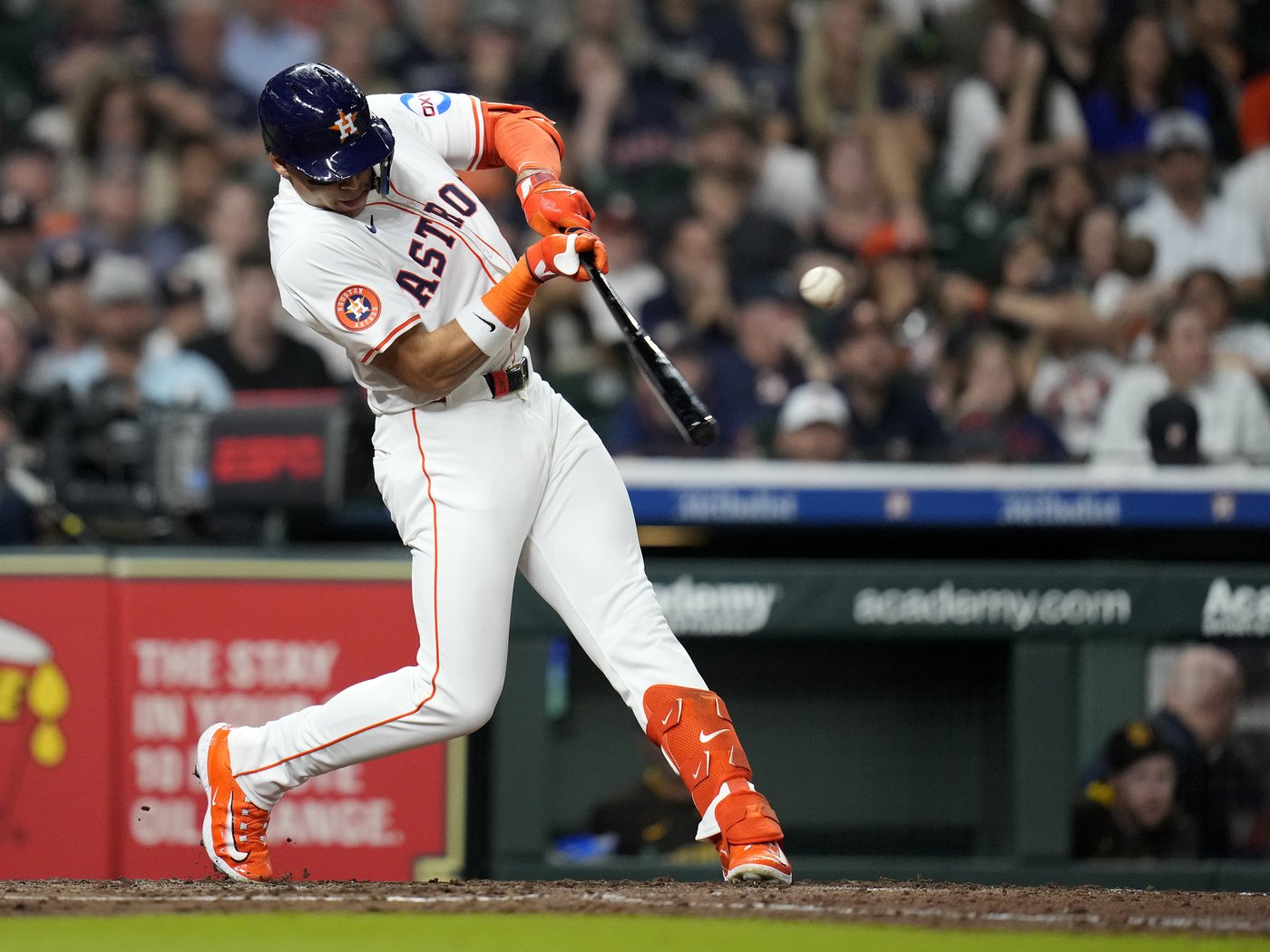 Fernando Tatís Jr.'s HR helps Padres beat Astros 3-2, avoid being swept | iNFOnews.ca Fernando Tatís Jr.'s HR helps Padres beat Astros 3-2, avoid being swept | iNFOnews.ca