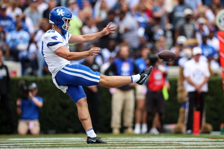 CFL teams load up on punters, kickers in league's 2026 global draft | iNFOnews.ca