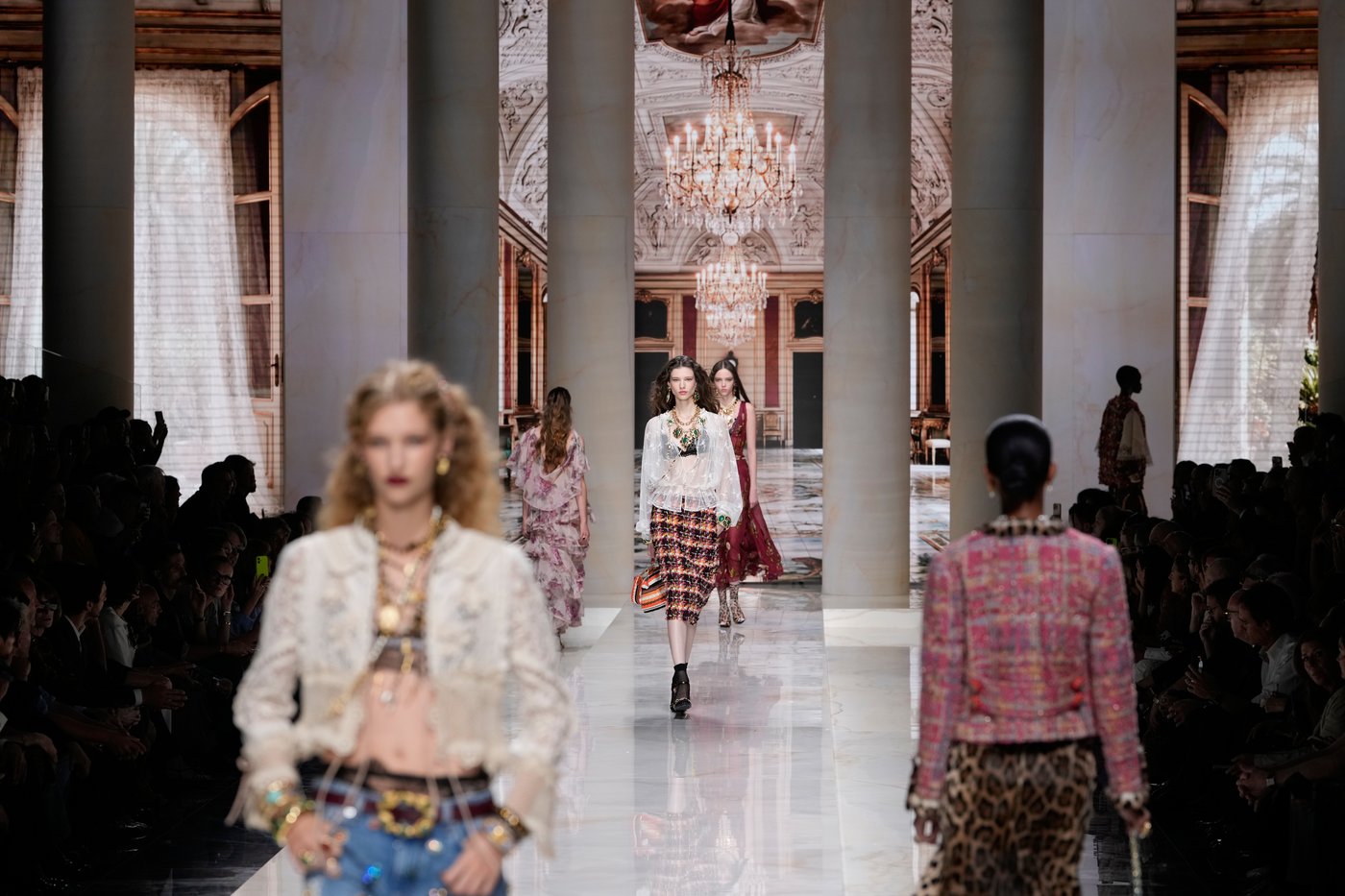 Jennifer Lopez brings diva wattage as Dolce & Gabbana refreshes its Sicilian inheritance | iNFOnews.ca