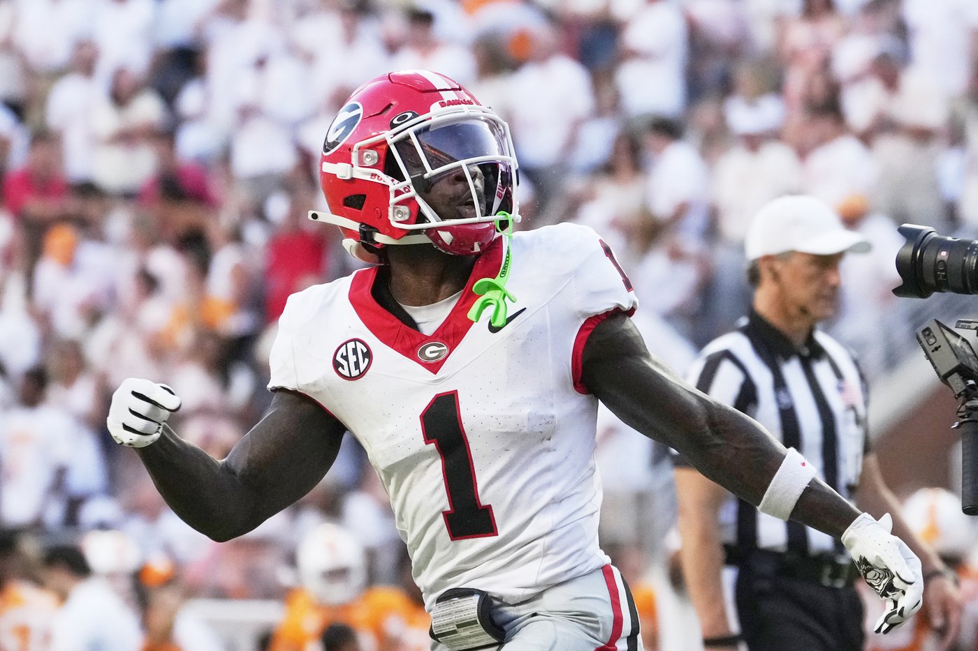 Zachariah Branch's explosive play leads Georgia to first SEC win; Alabama lies ahead | iNFOnews.ca