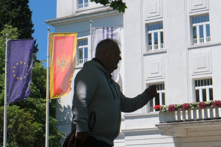 Montenegro blocks entry to 87 Serbs over security concerns ahead of EU summit | iNFOnews.ca
