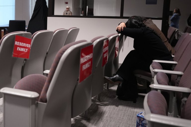 Horror of school attack in Uvalde, Texas, brings tears as officer faces trial over police response | iNFOnews.ca