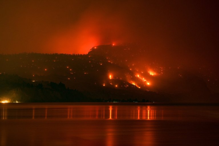 B.C. wildfire showing little new growth after forcing thousands to flee | iNFOnews.ca