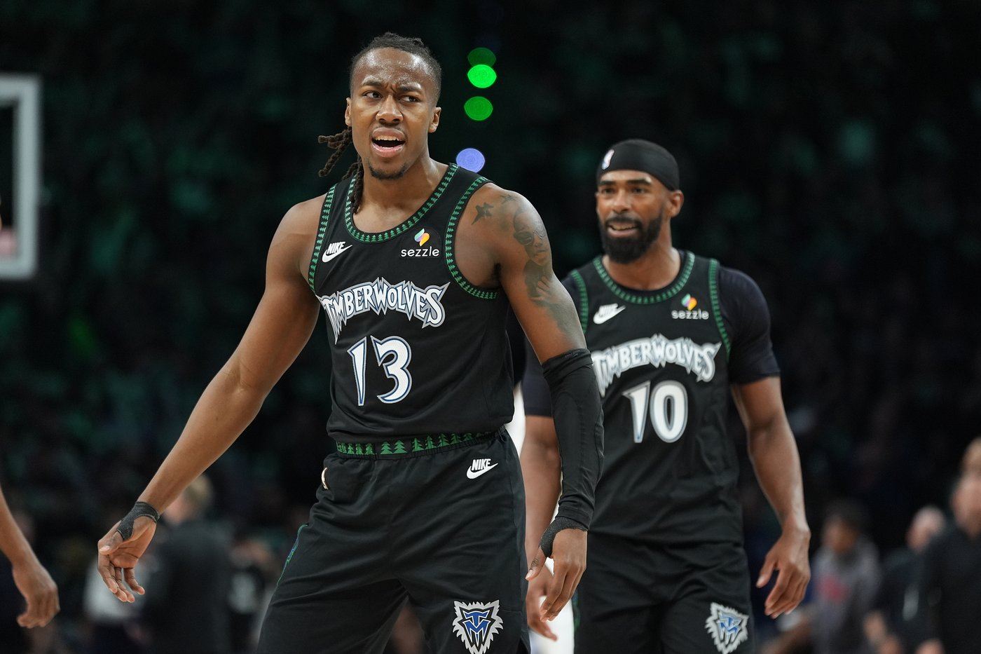 Dosunmu scores 43 points as Timberwolves overcome injuries to beat Nuggets 112-96 for 3-1 lead | iNFOnews.ca