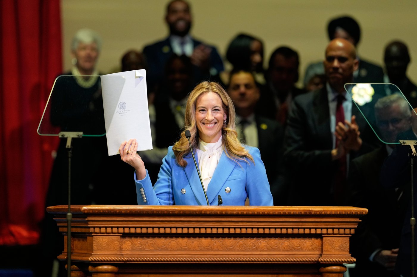 Democrat Mikie Sherrill sworn in as New Jersey governor with defiant tone against Trump | iNFOnews.ca
