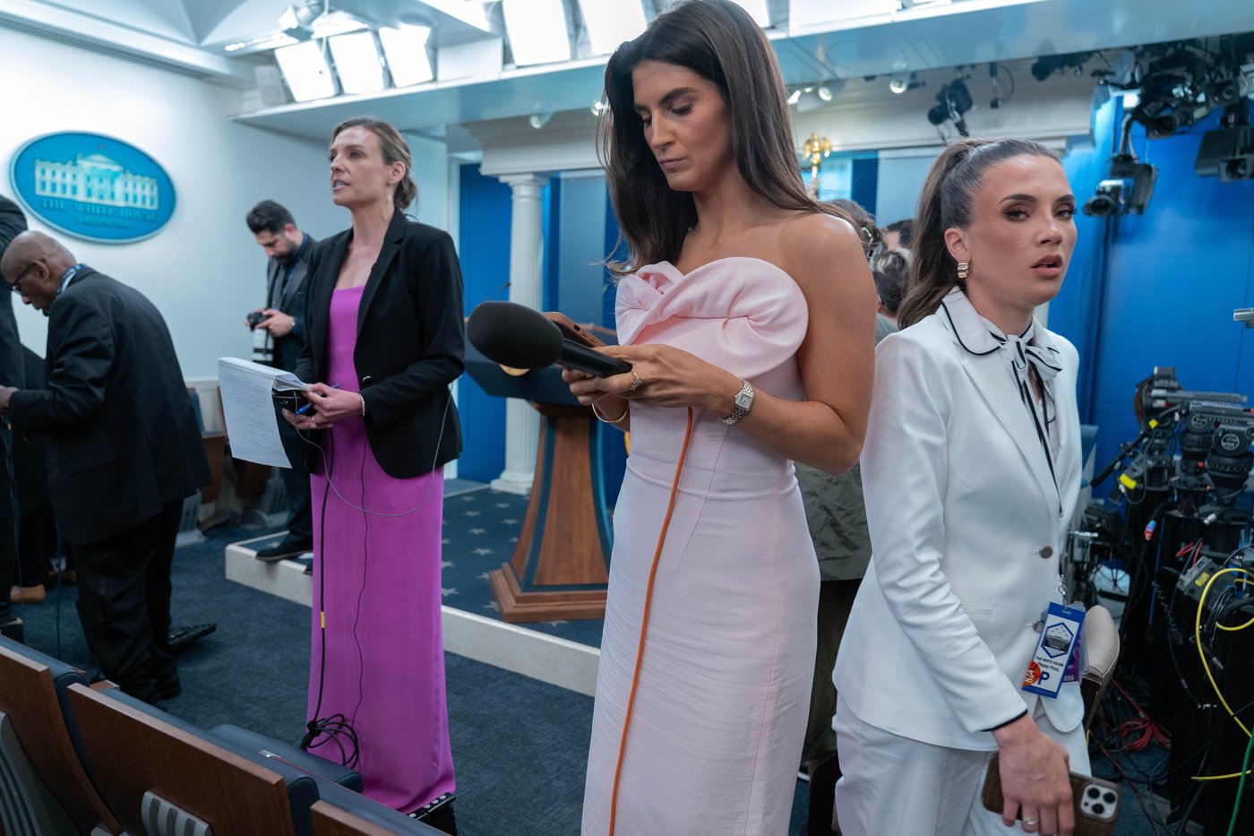 The night a big story came directly to Washington's journalists - hundreds of them | iNFOnews.ca