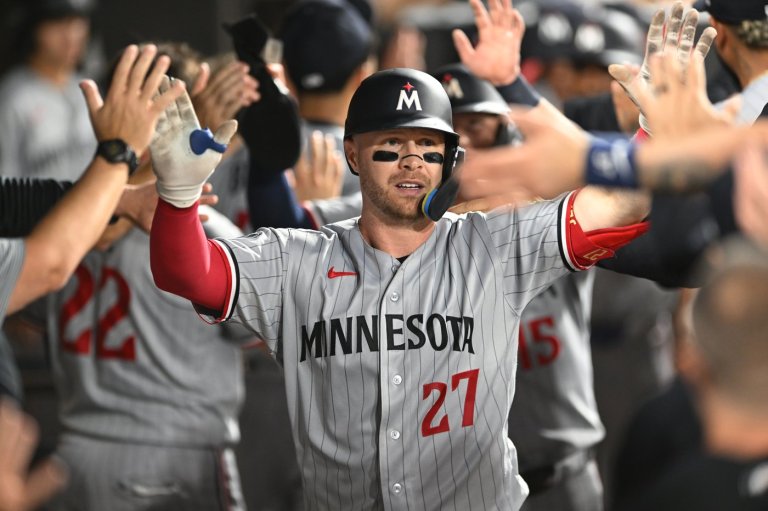 Ryan Jeffers hits a three-run home run to help Minnesota Twins to a 6-4 win over Chicago White Sox | iNFOnews.ca