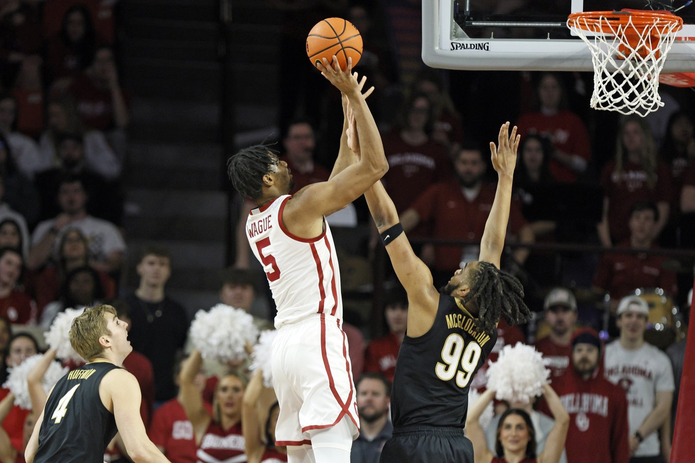 Oklahoma routs No. 24 Vanderbilt 97-67 for 3rd win in 4 games | iNFOnews.ca Oklahoma routs No. 24 Vanderbilt 97-67 for 3rd win in 4 games | iNFOnews.ca