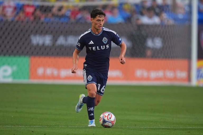Berhalter scores 2 goals to help Whitecaps beat Dallas 3-2, extend unbeaten streak to 7 games | iNFOnews.ca