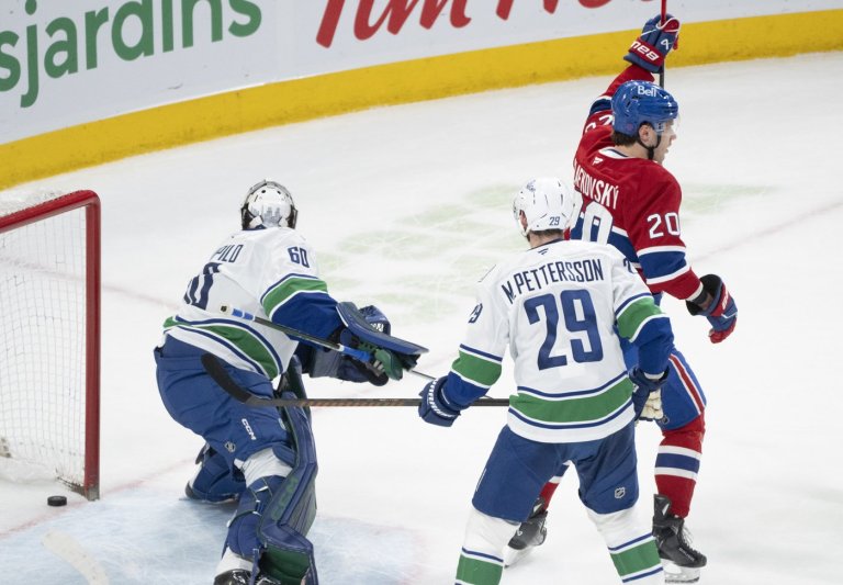 Canadiens crush struggling Canucks 6-3 with three-goal outburst in third period | iNFOnews.ca