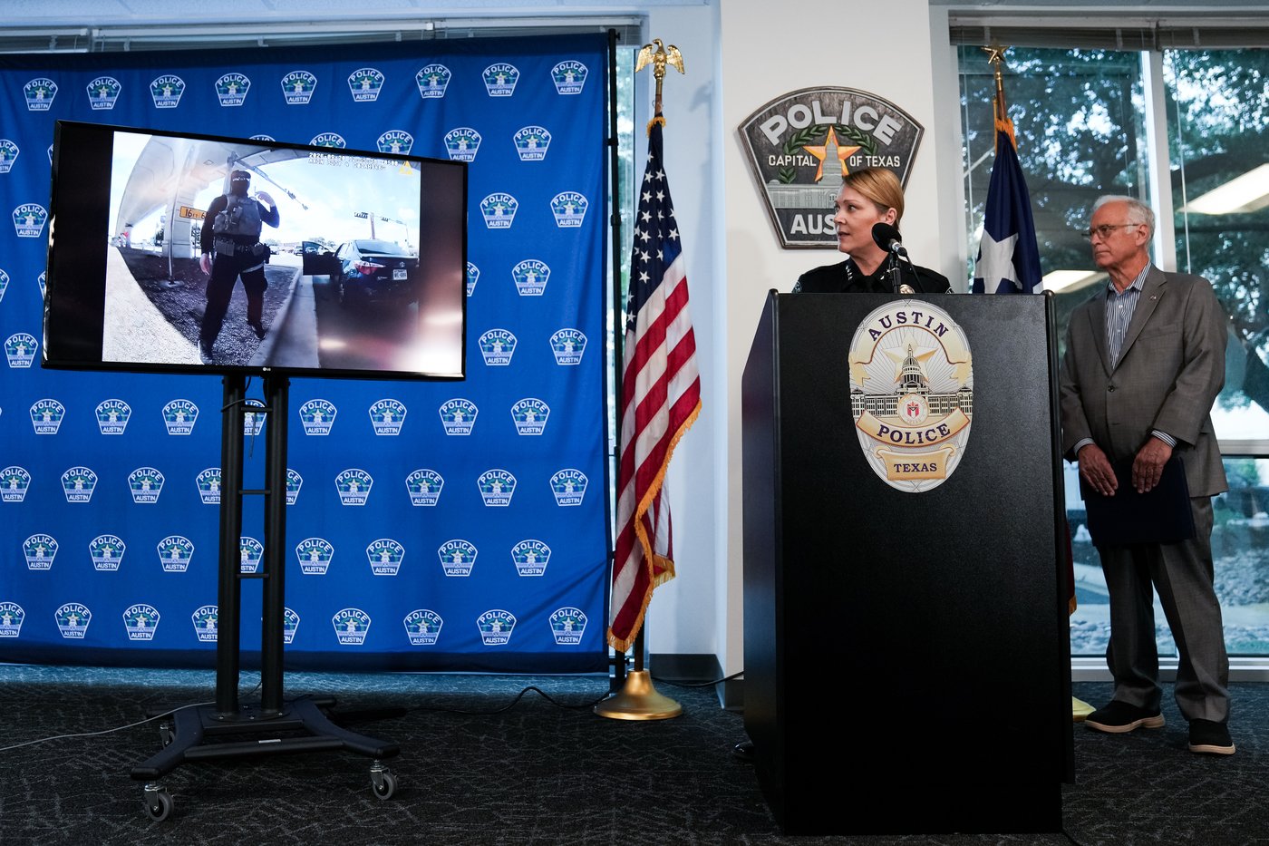 Judge sets hearing for Venezuelan man shot by ICE and police in Texas release some video from scene | iNFOnews.ca Judge sets hearing for Venezuelan man shot by ICE and police in Texas release some video from scene | iNFOnews.ca