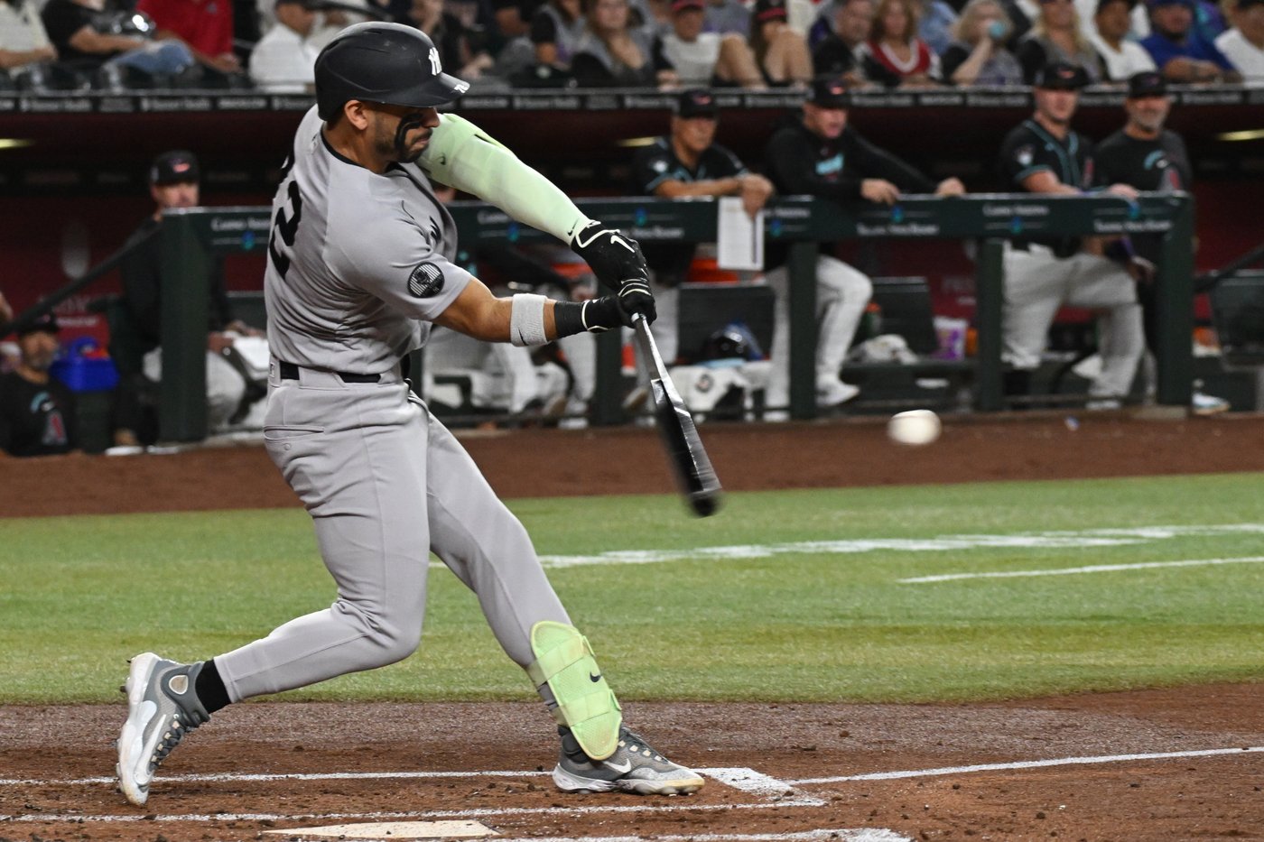Pavin Smith's 2-run, game-winning homer lifts D-backs over Yankees 5-3, helps slim playoff hopes | iNFOnews.ca