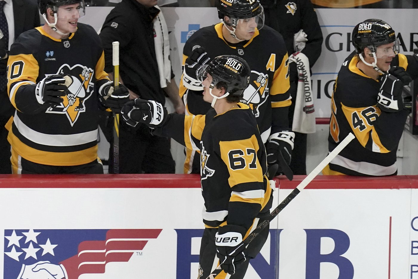 Rust helps Penguins beat Canucks 5-4 to snap three-game skid | iNFOnews.ca Rust helps Penguins beat Canucks 5-4 to snap three-game skid | iNFOnews.ca