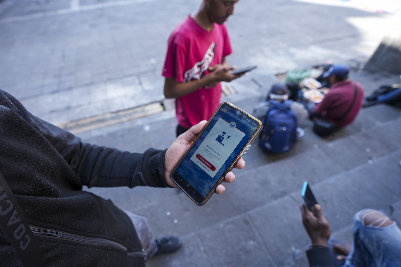 Trump's DHS revokes legal status for migrants who entered the US on Biden-era CBP One app | iNFOnews.ca Trump's DHS revokes legal status for migrants who entered the US on Biden-era CBP One app | iNFOnews.ca
