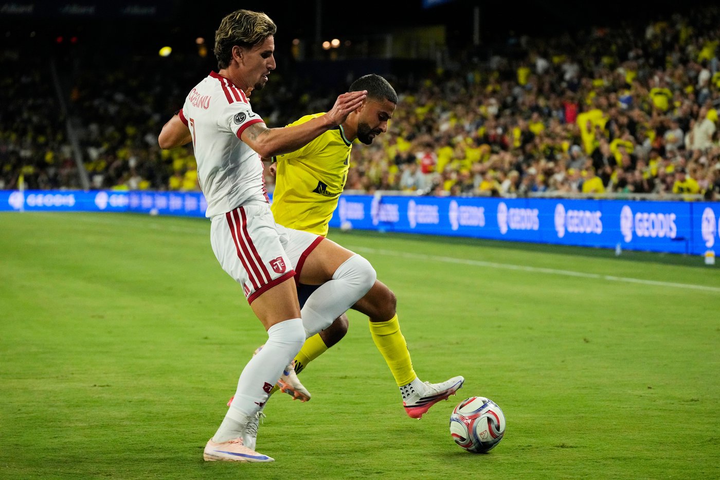 Hany Mukhtar scores 2 goals, Nashville beats Toronto 2-0 | iNFOnews.ca Hany Mukhtar scores 2 goals, Nashville beats Toronto 2-0 | iNFOnews.ca