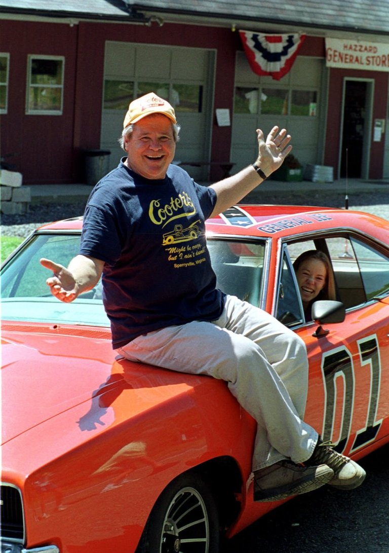 Ben Jones, good ol' boy 'Dukes of Hazzard' actor and 2-term US House member, dies at 84 | iNFOnews.ca