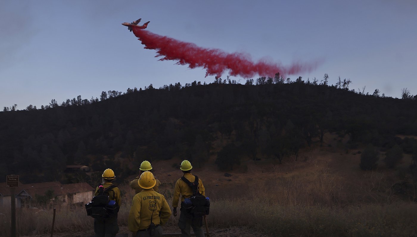 Trump moves to merge wildland firefighting into single force, despite ex-officials warning of chaos | iNFOnews.ca Trump moves to merge wildland firefighting into single force, despite ex-officials warning of chaos | iNFOnews.ca