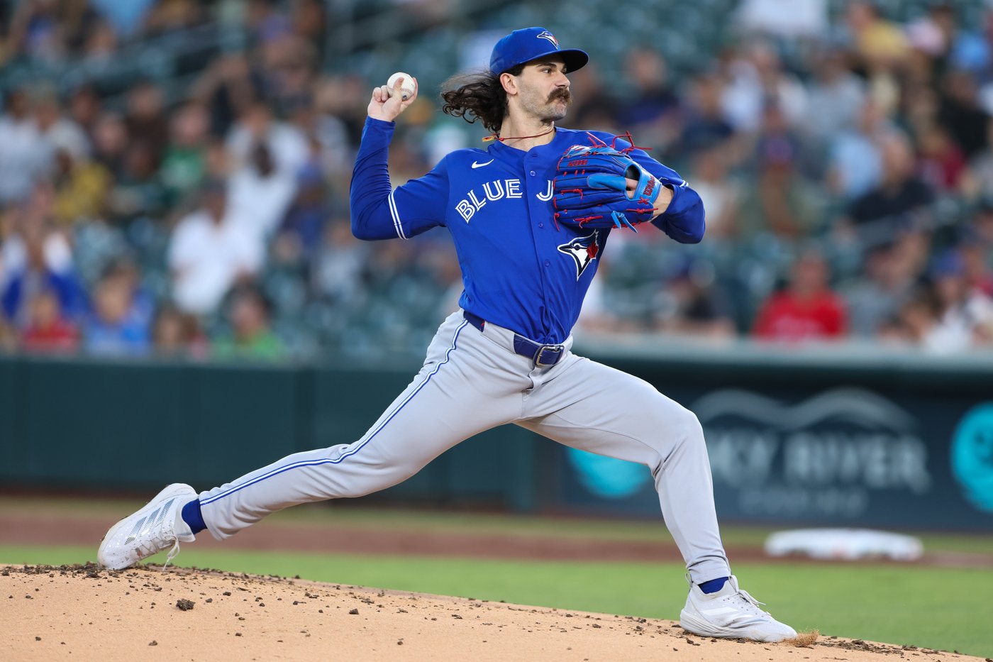 Blue Jays ace Dylan Cease replaces painting in manager's office | iNFOnews.ca Blue Jays ace Dylan Cease replaces painting in manager's office | iNFOnews.ca