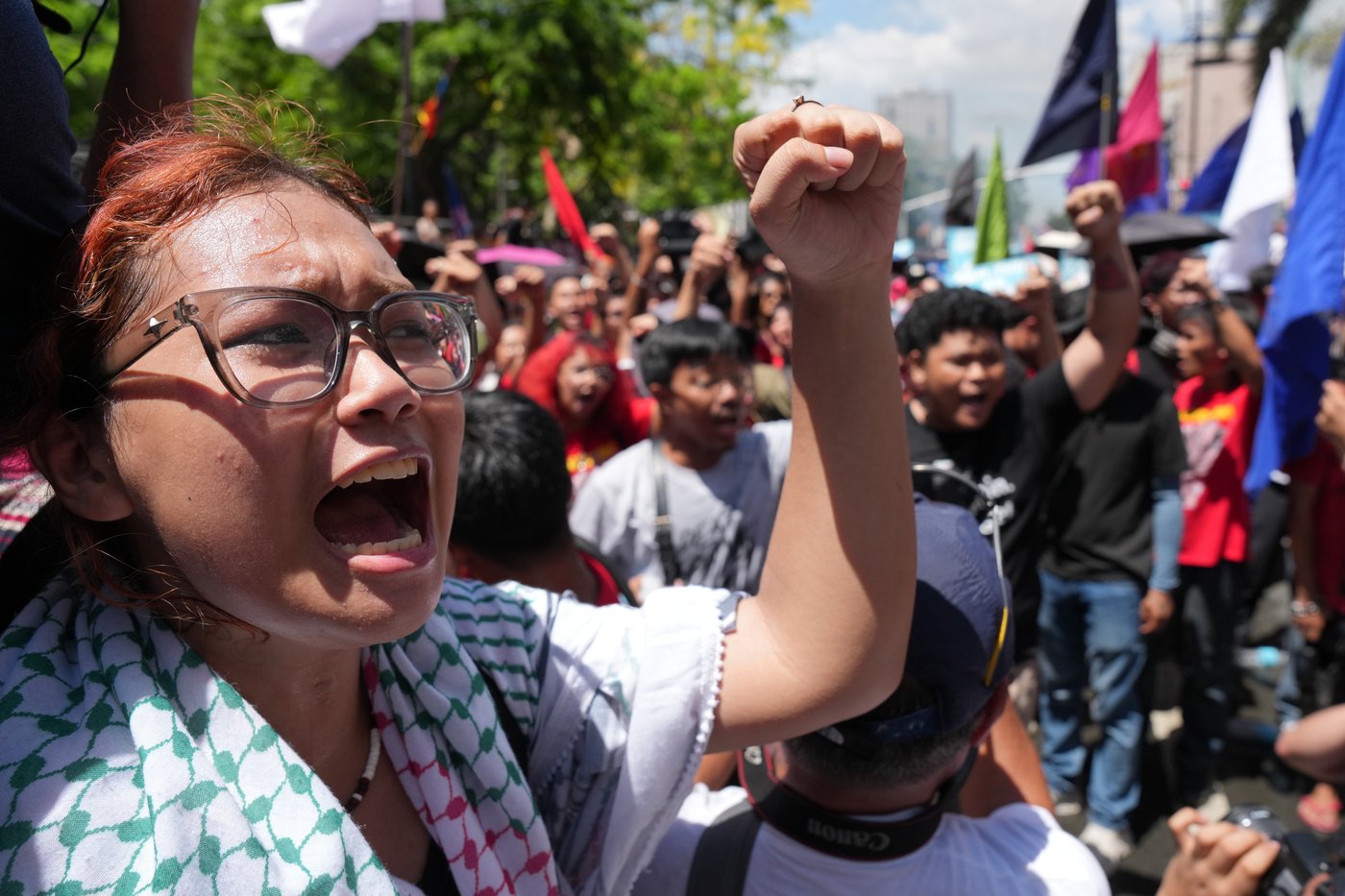 Workers around the world demonstrate on May Day, in photos | iNFOnews.ca