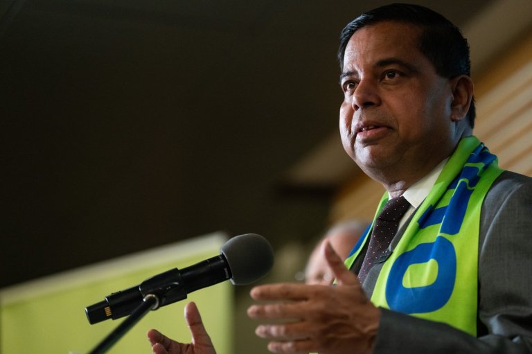 Proposed power to search, seize mail not being extended to postal workers: minister | iNFOnews.ca