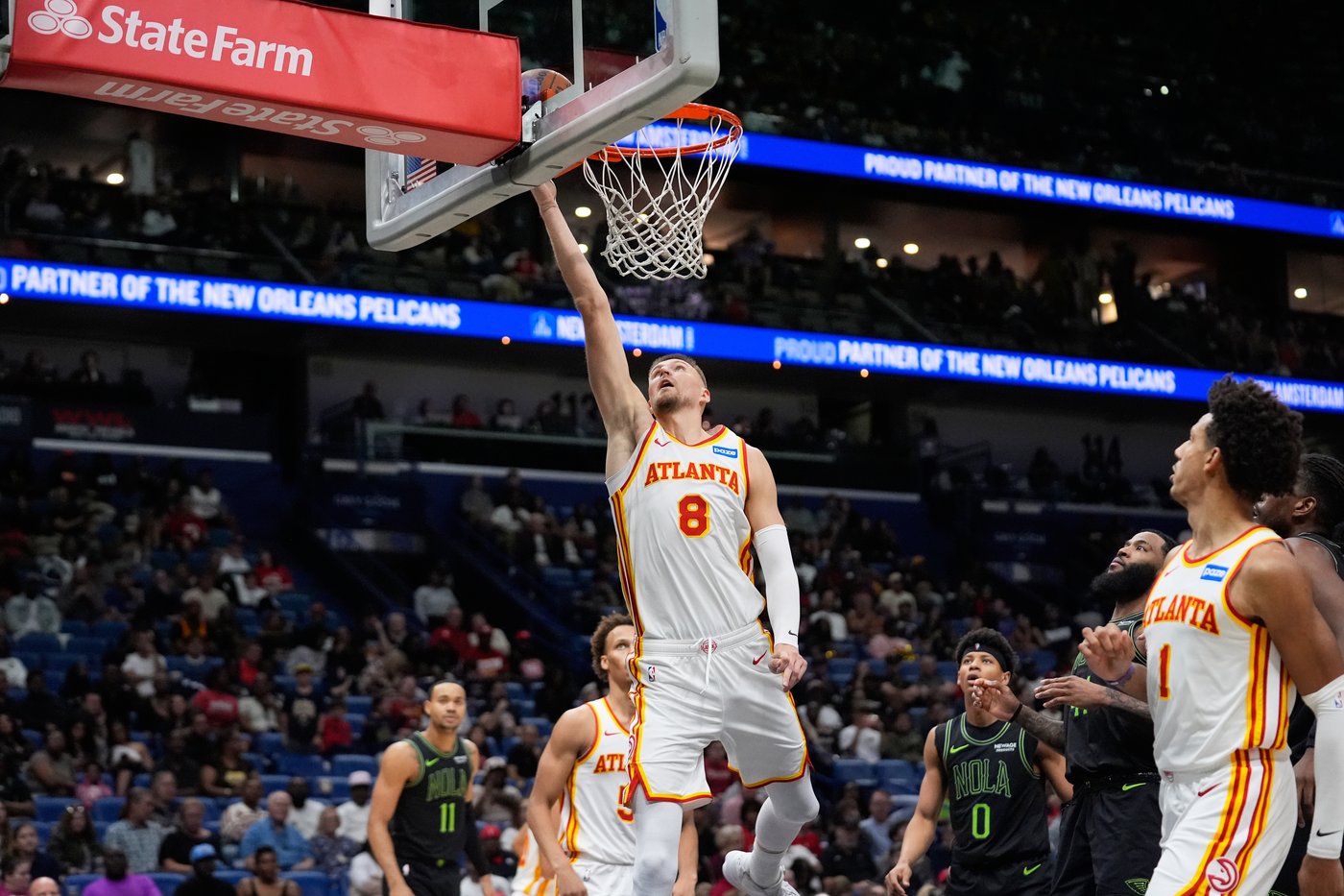 Porzingis scores 29 as Hawks win 115-98 to hand Pelicans their 9th straight loss | iNFOnews.ca