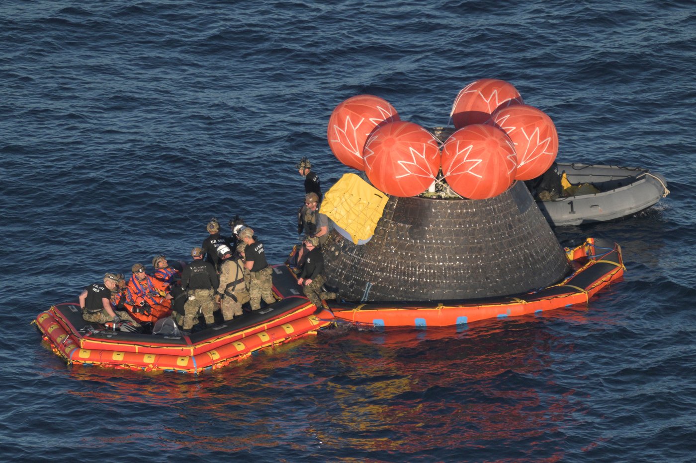 Artemis II astronauts praise their moonship's performance, especially the heat shield | iNFOnews.ca