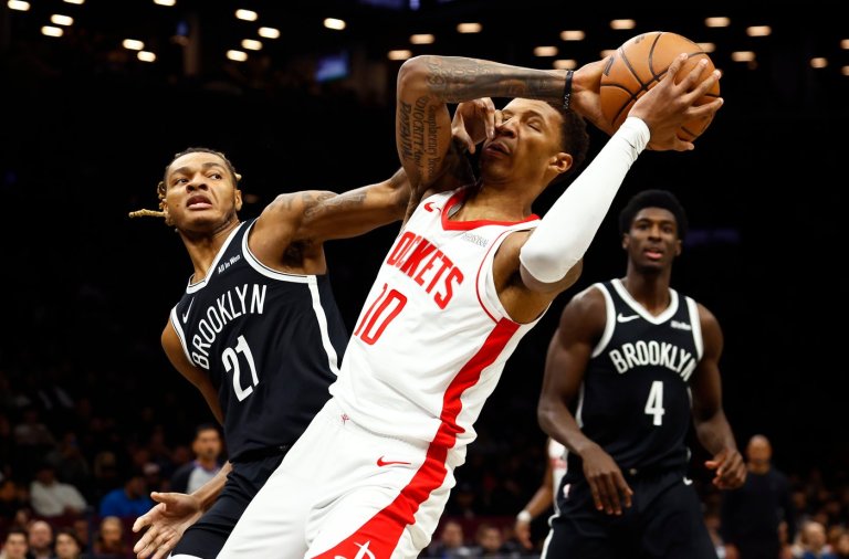 Durant and Thompson lead the Rockets past the Nets 120-96 for their 4th straight victory | iNFOnews.ca