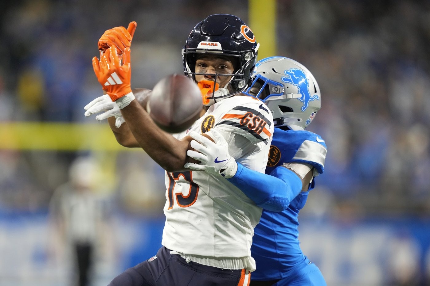 Lions snap a seven-game losing streak on Thanksgiving, hang on to beat Bears 23-20 | iNFOnews.ca